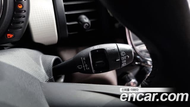 Mini Cooper 3세대, 2015 19