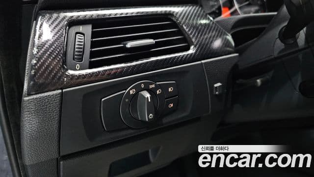 BMW 3시리즈 (E90) 320i седан, 2007 17