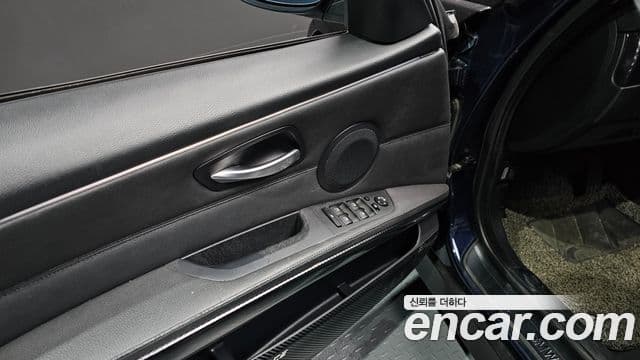 BMW 3시리즈 (E90) 320i седан, 2007 19