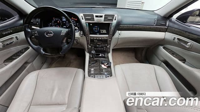 Lexus LS460 XF40, 2008 7
