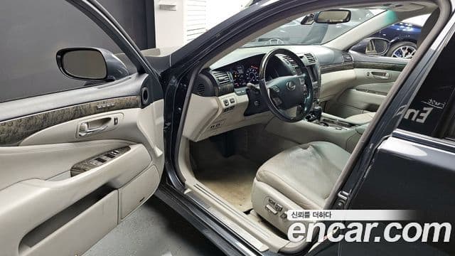 Lexus LS460 XF40, 2008 10