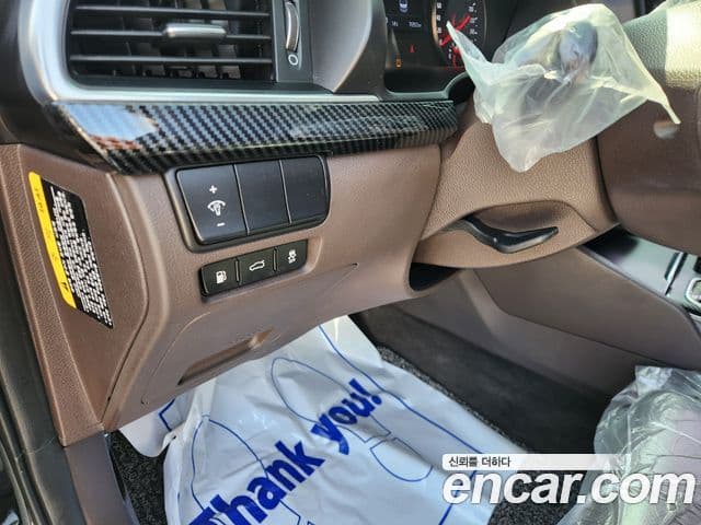 Kia All New K7 Prestige, 2016 9