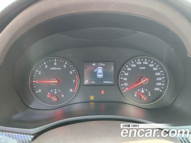 Kia All New K7 Prestige, 2016 10