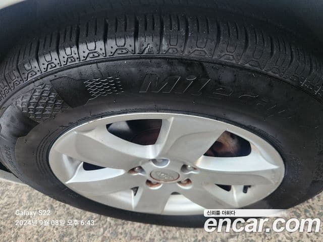 Kia 뉴카렌스 топовая версия, 2008 13