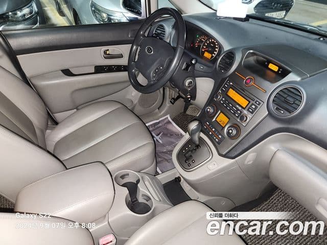 Kia 뉴카렌스 топовая версия, 2008 19