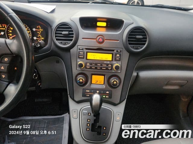 Kia 뉴카렌스 топовая версия, 2008 20