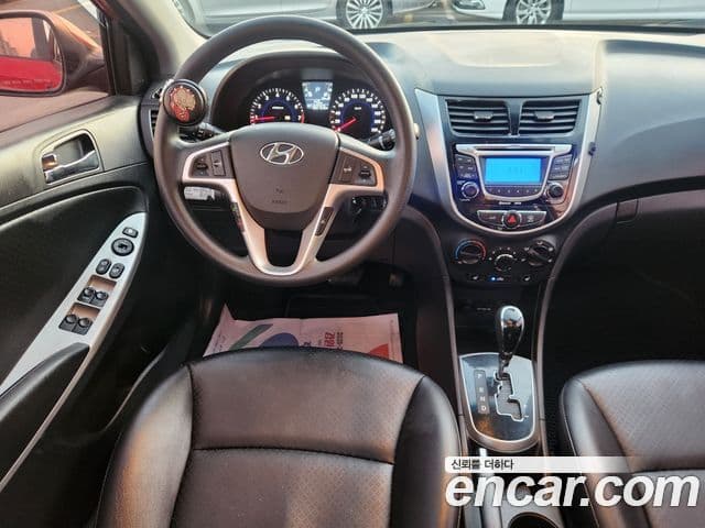 Hyundai Accent(новый кузов / новое поколение) Premier, 2011 9
