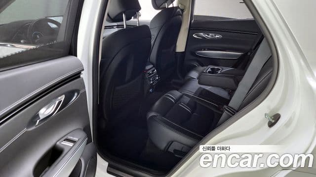 Genesis GV70, 2021 11