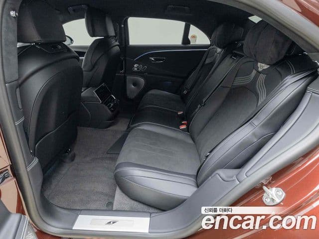 Bentley Flying Spur 3세대 4.0 S, 2024 11