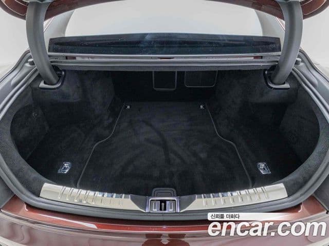 Bentley Flying Spur 3세대 4.0 S, 2024 12