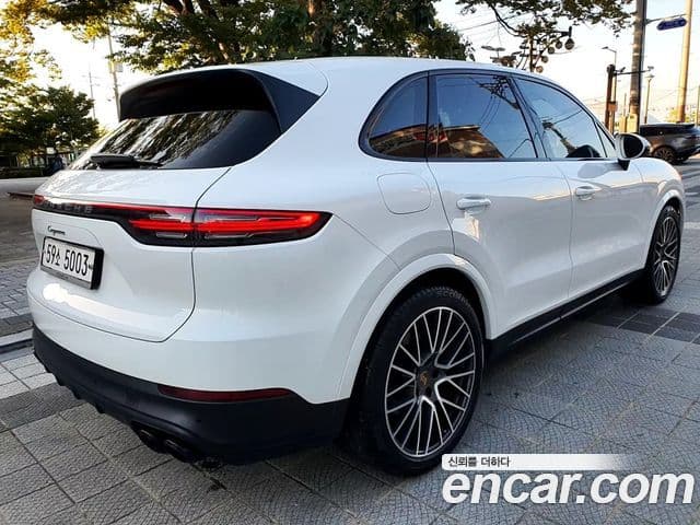 Porsche Cayenne (PO536), 2019 4