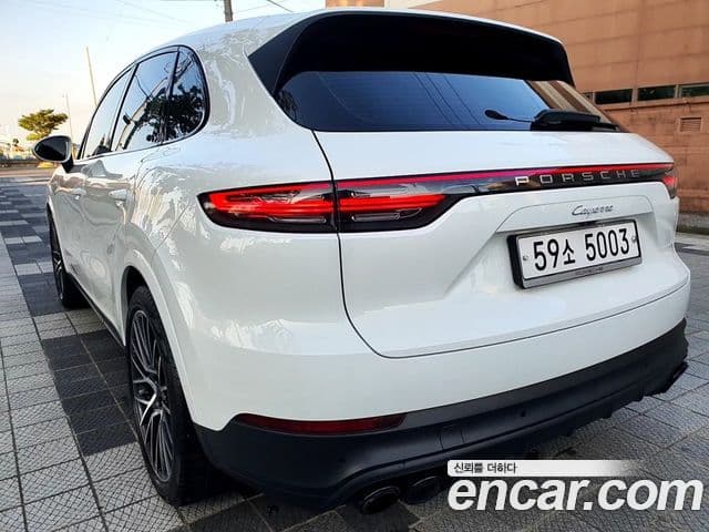 Porsche Cayenne (PO536), 2019 7