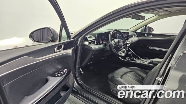 Kia K5 3세대 Trendy, 2021 11