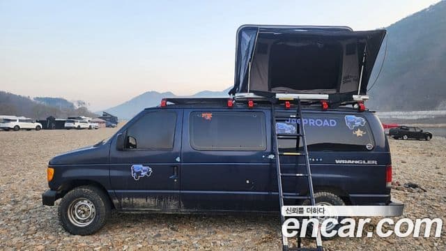 Ford E-Series E-150, 2003 2