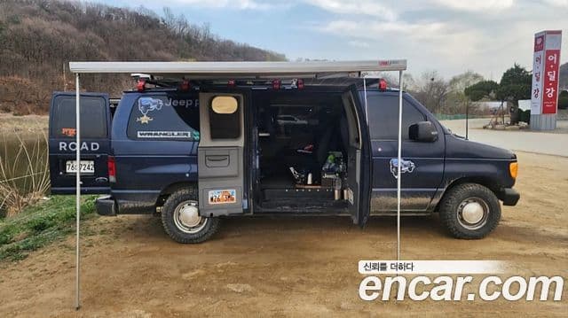 Ford E-Series E-150, 2003 3