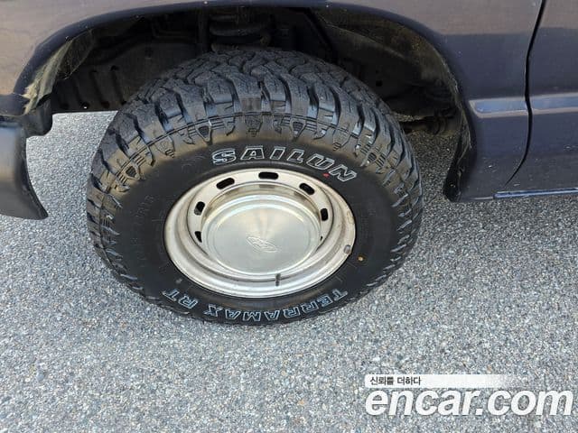 Ford E-Series E-150, 2003 все фото