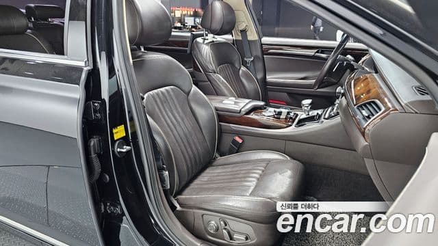 Genesis EQ900 Prestige, 2016 10