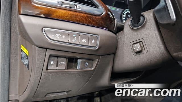 Genesis EQ900 Prestige, 2016 14