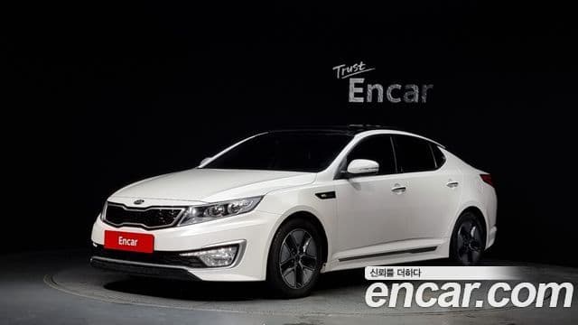 Kia K5 гибрид Noblesse, 2013 1