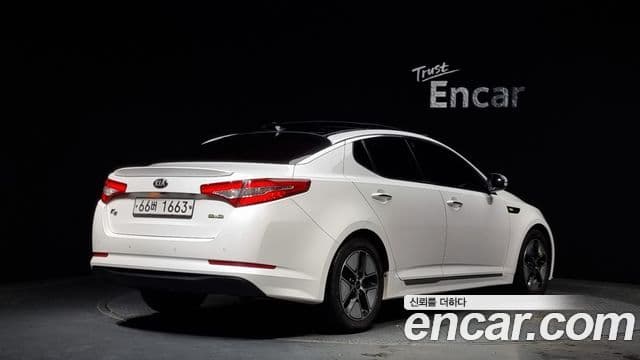 Kia K5 гибрид Noblesse, 2013 2