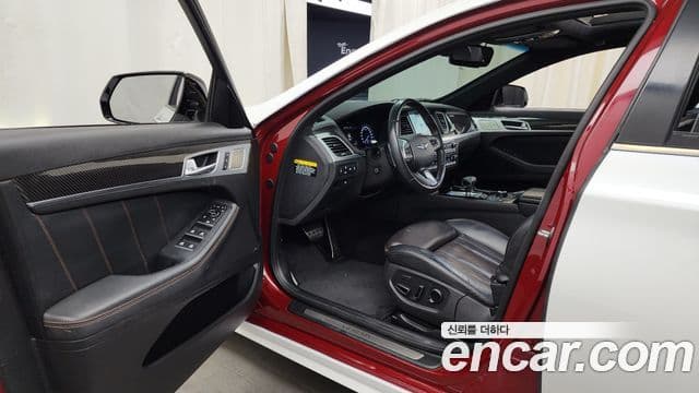 Genesis G80 Sport, 2017 10