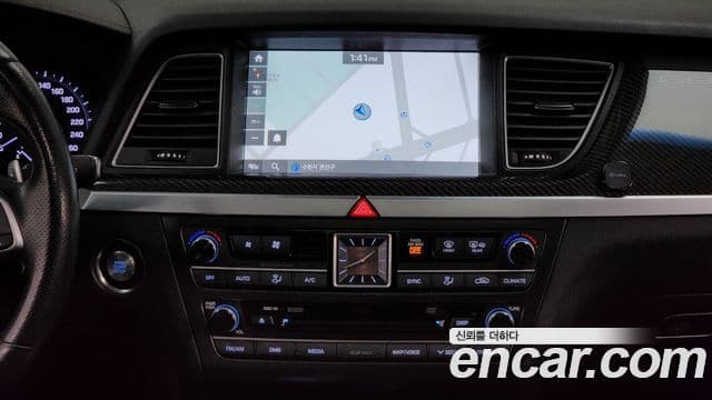 Genesis G80 Sport, 2017 14