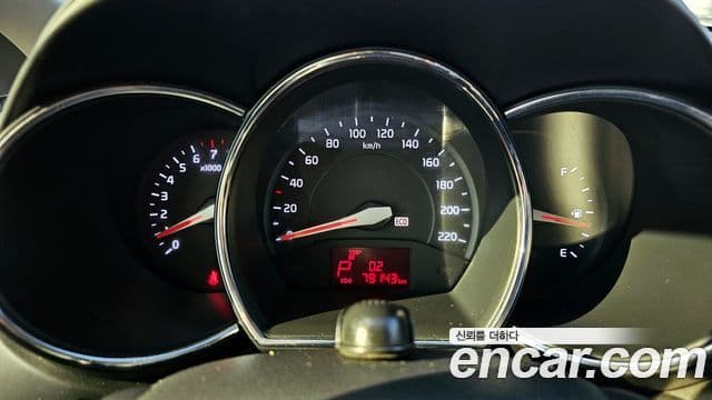 Kia All New Pride Deluxe, 2012 8