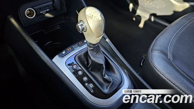 Kia All New Pride Deluxe, 2012 9