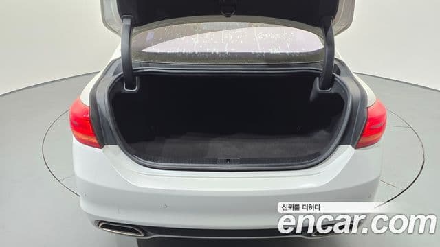 Kia K9 Prestige, 2014 8