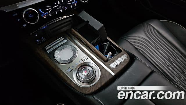 Genesis G80 (RG3) бензин 3.5 турбо AWD, 2021 9