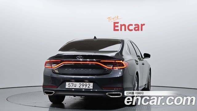 Hyundai Grandeur IG 3.0 LPi Modern (арендный автомобиль), 2019 4
