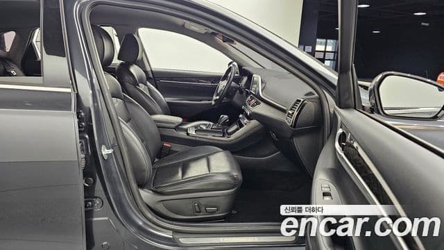 Hyundai Grandeur IG 3.0 LPi Modern (арендный автомобиль), 2019 10