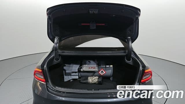 Hyundai Grandeur IG 3.0 LPi Modern (арендный автомобиль), 2019 20