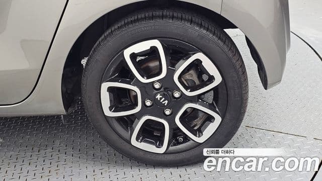 Kia The / новый New Ray Prestige, 2018 все фото