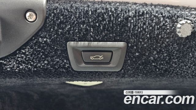 Rolls-Royce 고스트, 2019 20