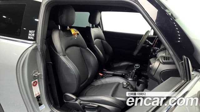 Mini Cooper D 3세대, 2014 10