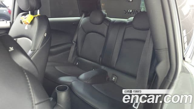 Mini Cooper D 3세대, 2014 12