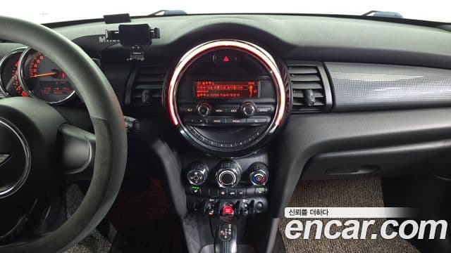 Mini Cooper D 3세대, 2014 14