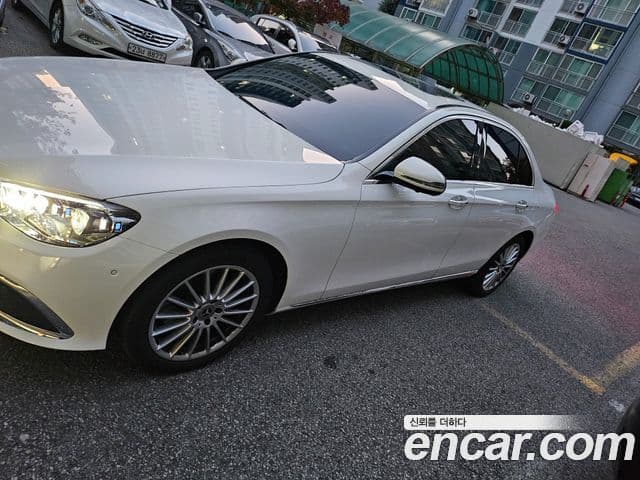 Mercedes-Benz E-класс W213 Exclusive, 2023 3