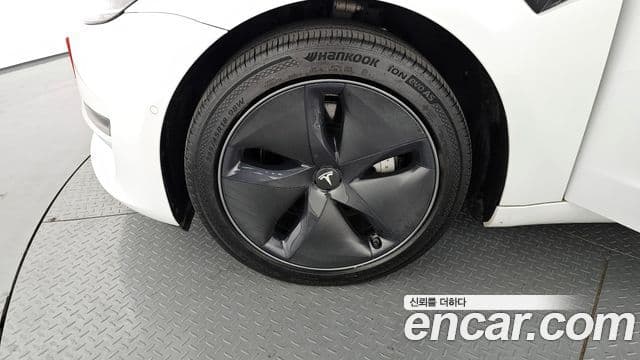 Tesla модель 3 Standard Range Plus RWD, 2020 все фото