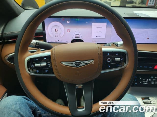 Genesis GV70, 2025 10