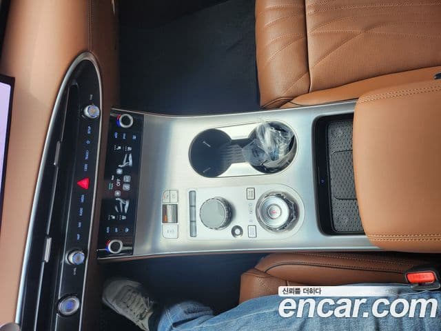 Genesis GV70, 2025 14