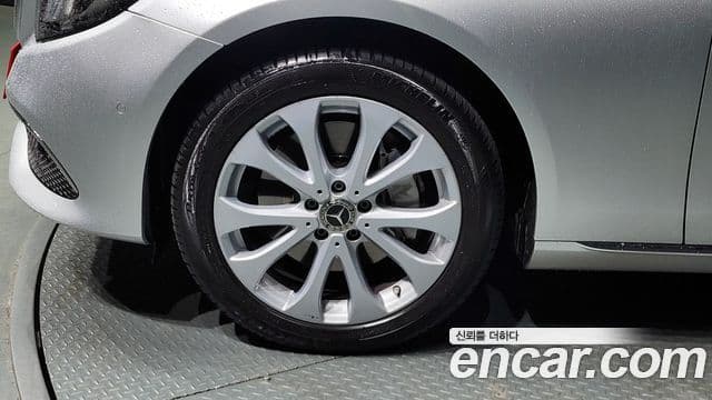 Mercedes-Benz E-класс W213 Exclusive, 2018 все фото