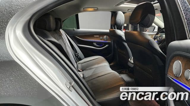 Mercedes-Benz E-класс W213 Exclusive, 2018 12