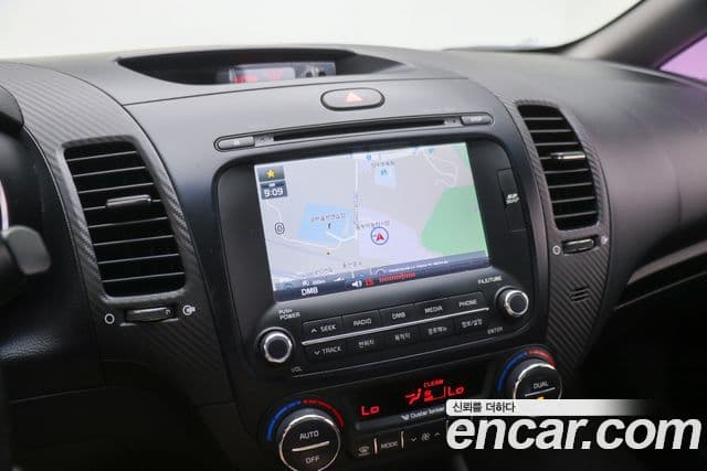 Kia K3 Luxury, 2013 14