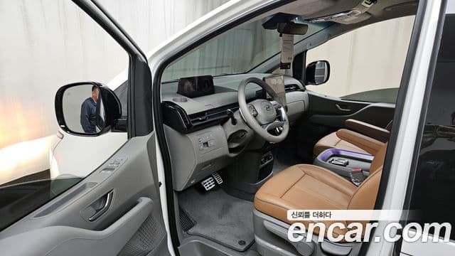 Hyundai Staria Prestige Camper 4인승, 2023 11