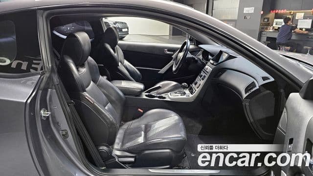 Hyundai Genesis купе GT-R, 2009 10