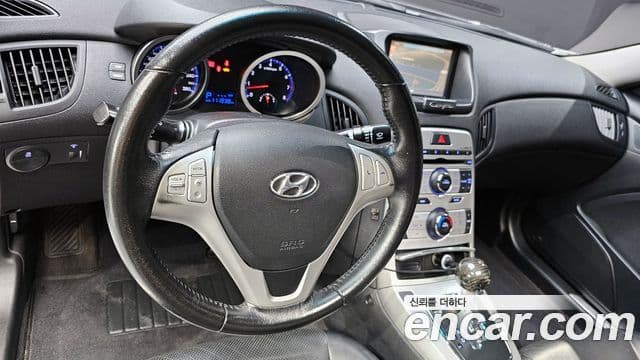 Hyundai Genesis купе GT-R, 2009 13