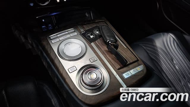 Genesis G80 (RG3) бензин 2.5 турбо AWD, 2021 9