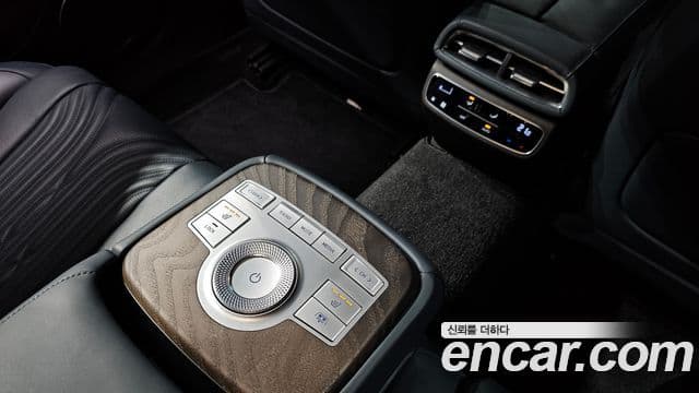 Genesis G80 (RG3) бензин 2.5 турбо AWD, 2021 18